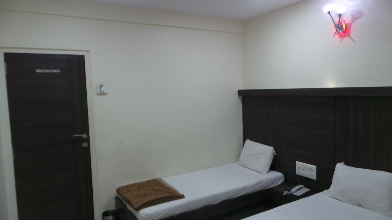 Hotel Gemini Bombay Exterior foto